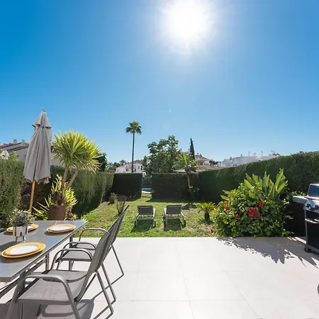 Beautiful 3br With Garden & Pool Access