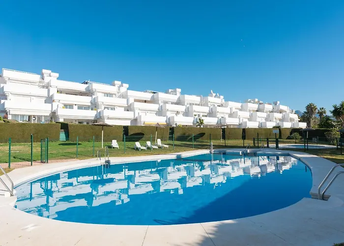 Cozy 3-bedroom Ground Floor With Large Garden *