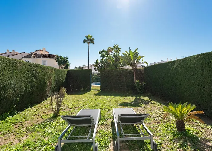 Cozy 3-bedroom Ground Floor With Large Garden Appartement Estepona