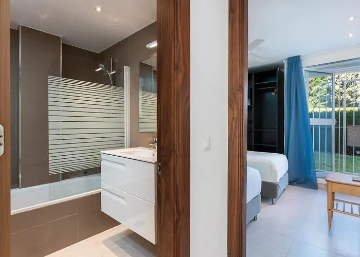 Cozy 3-bedroom Ground Floor With Large Garden * Εστεπόνα